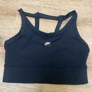 Nike Air Swoosh Medium-Support Sports Bra